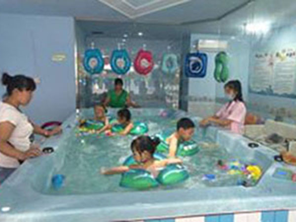深圳婴幼儿游泳馆空气能热泵热水机组解决方案